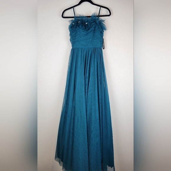 NWT City Studio Junior Ruffle-Neck Ruched Trim Gown in Teal Size 7/8 - Picture 2 of 9